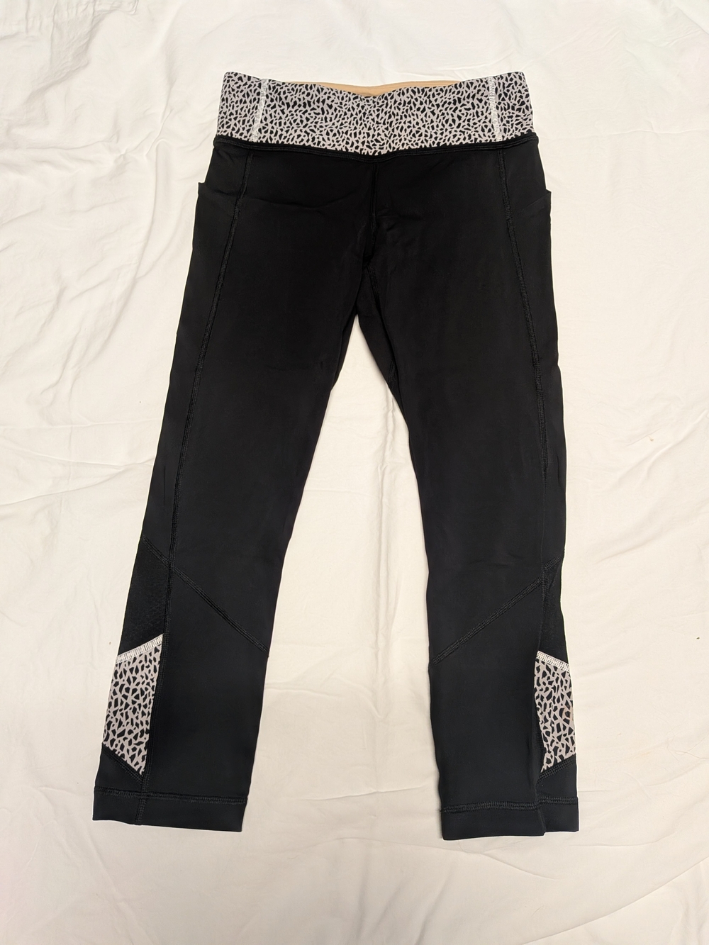 lululemon athletica Black Capri Leggings with Leopard-Print Waistband